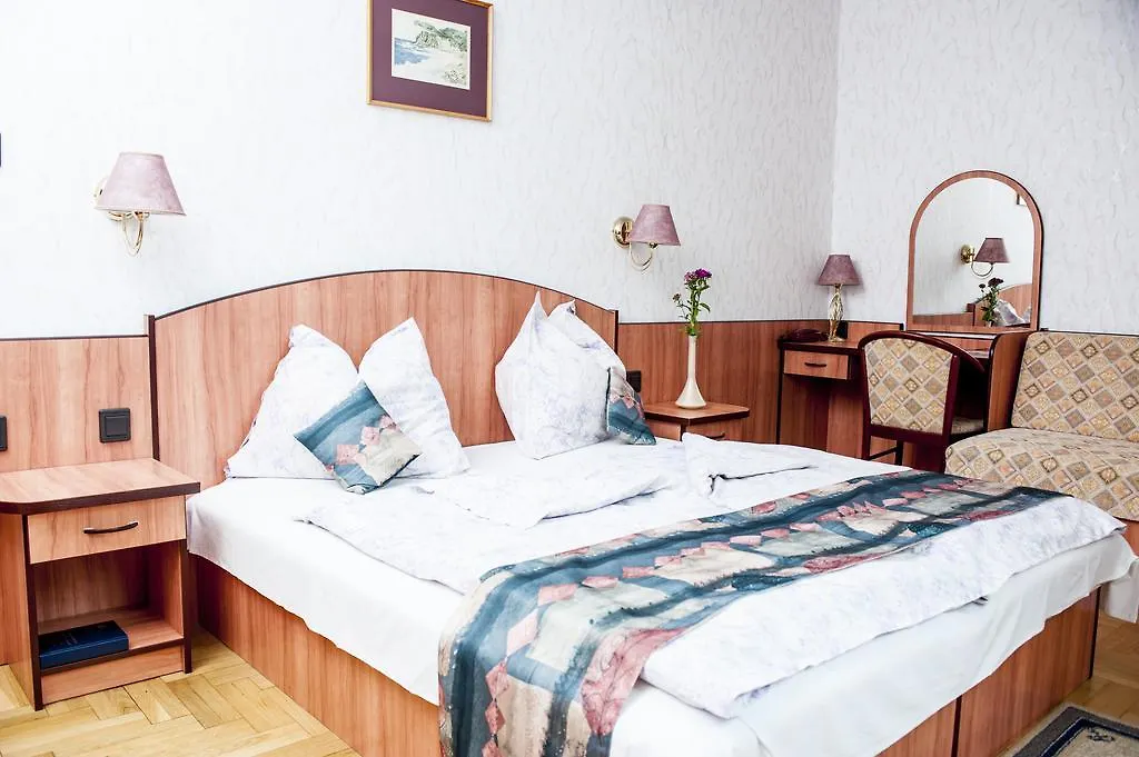 Beatrix Hotel Budapest 3*,